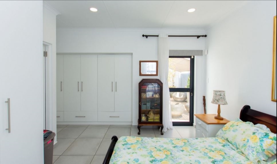 3 Bedroom Property for Sale in Sandy Point Western Cape